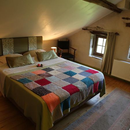 Les Grandes Fontaines Bed and Breakfast La Longine Exteriör bild