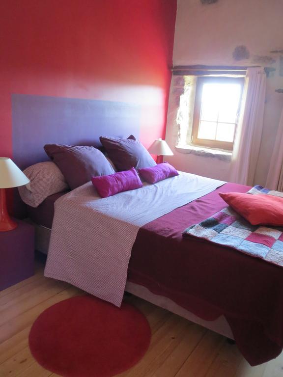 Les Grandes Fontaines Bed and Breakfast La Longine Exteriör bild