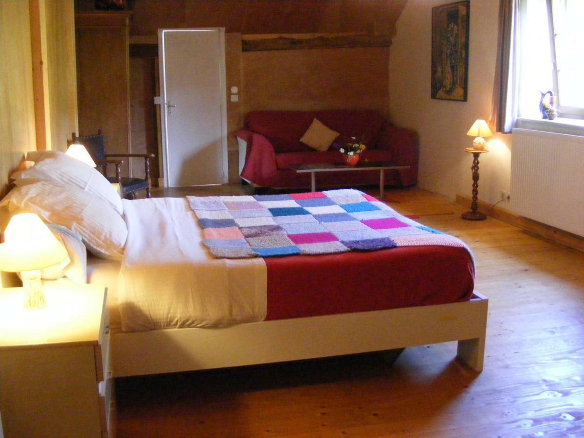 Les Grandes Fontaines Bed and Breakfast La Longine Exteriör bild